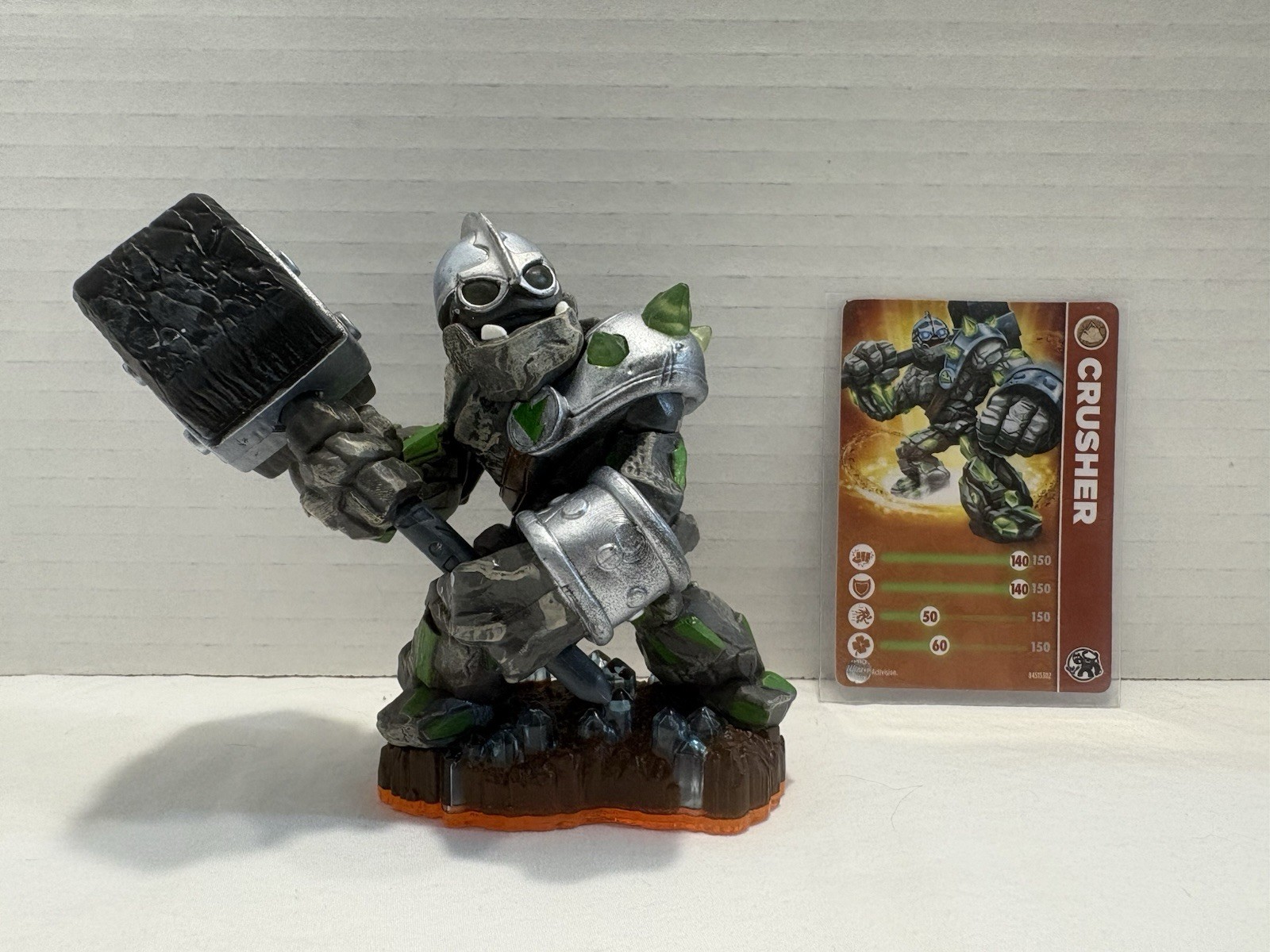 Skylanders Giants CRUSHER Figure & Card. Model 84515888 Activision Game Figure