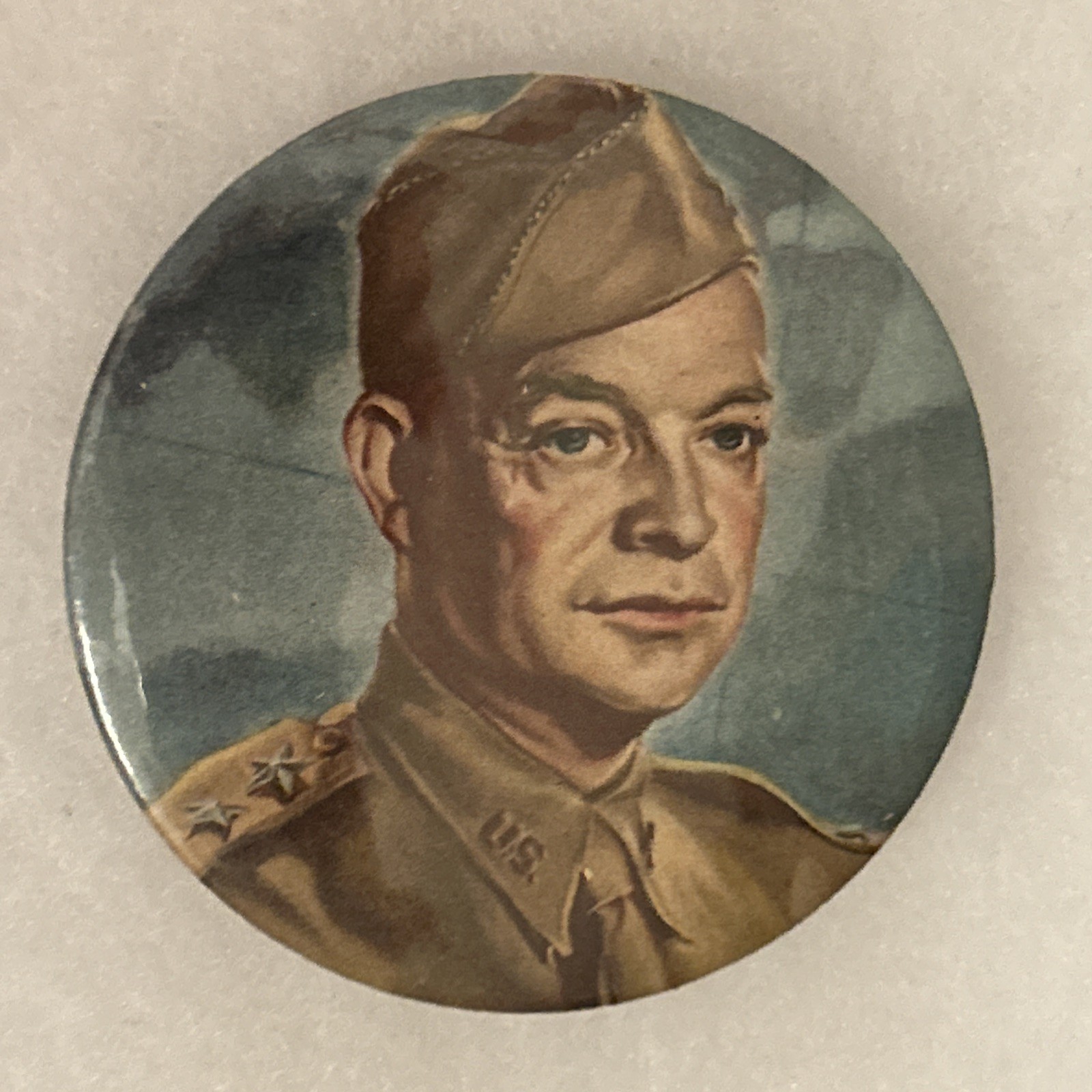 Dwight Eisenhower IKE Military Uniform   2 1/2” pinback button pin