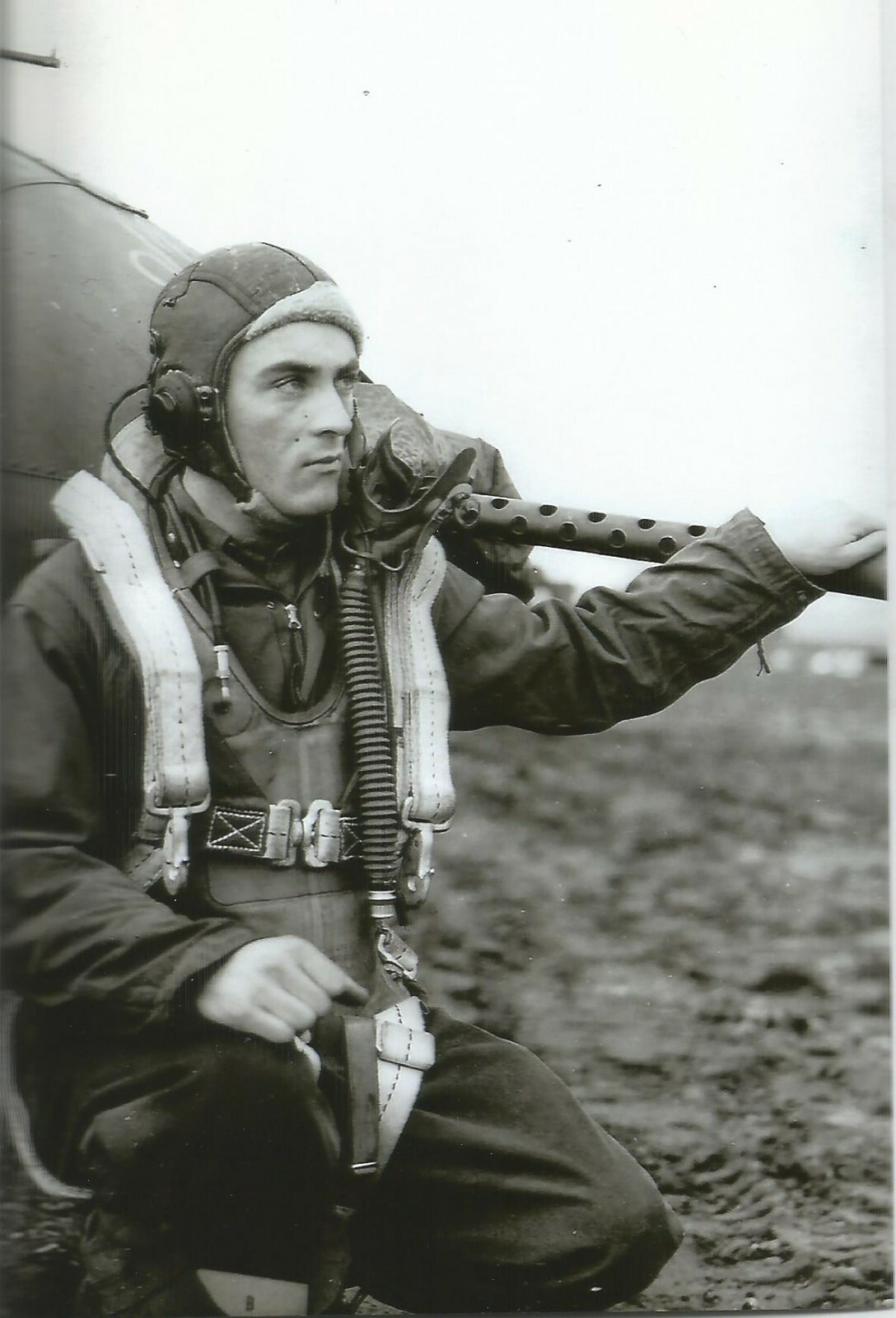 WW II - Usa  Photo --  B- 17 Bombers Tail Gunner ...