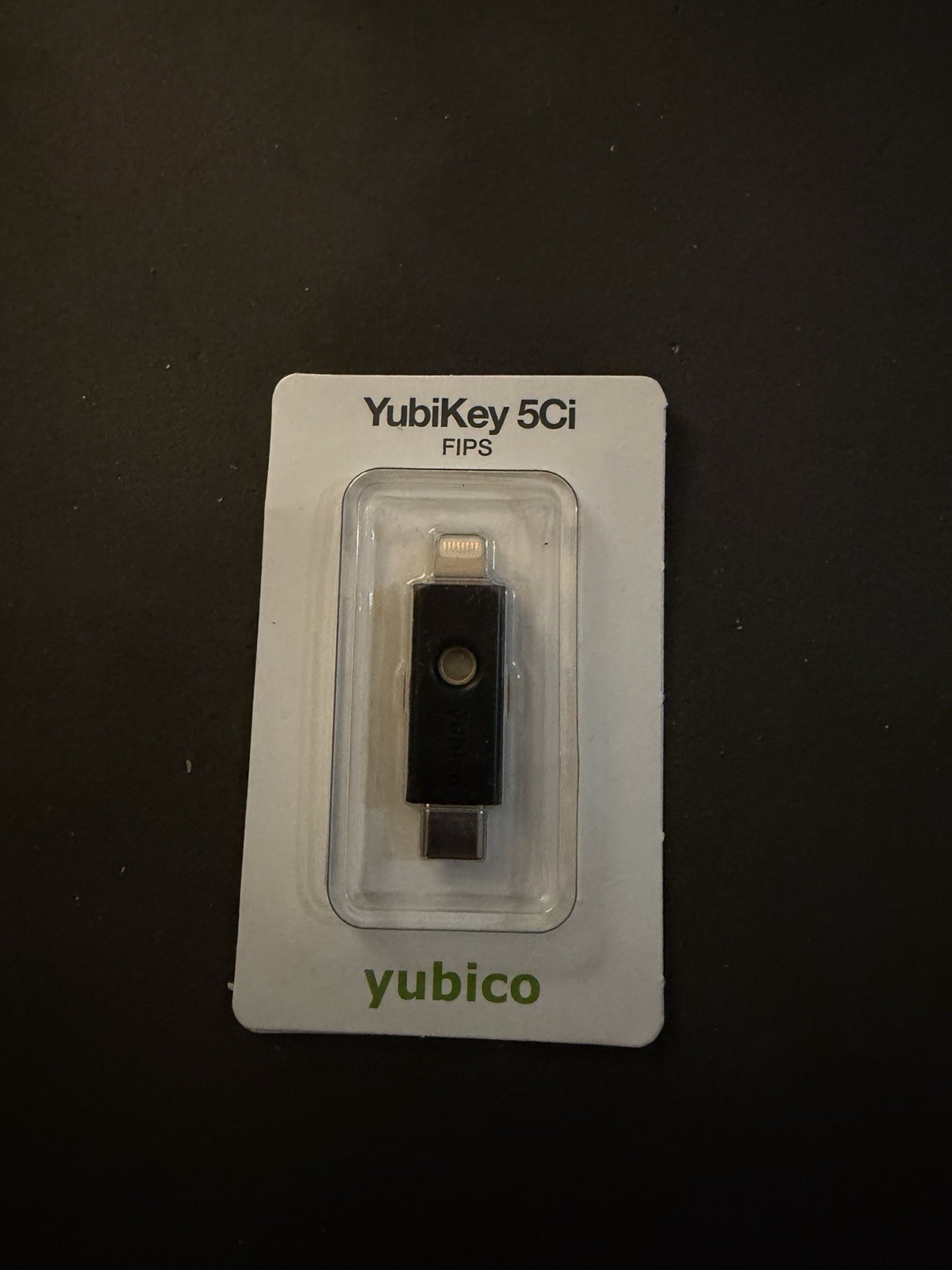 Yubico YubiKey 5Ci Two-Factor Authentication Security Key USB C/Lightning