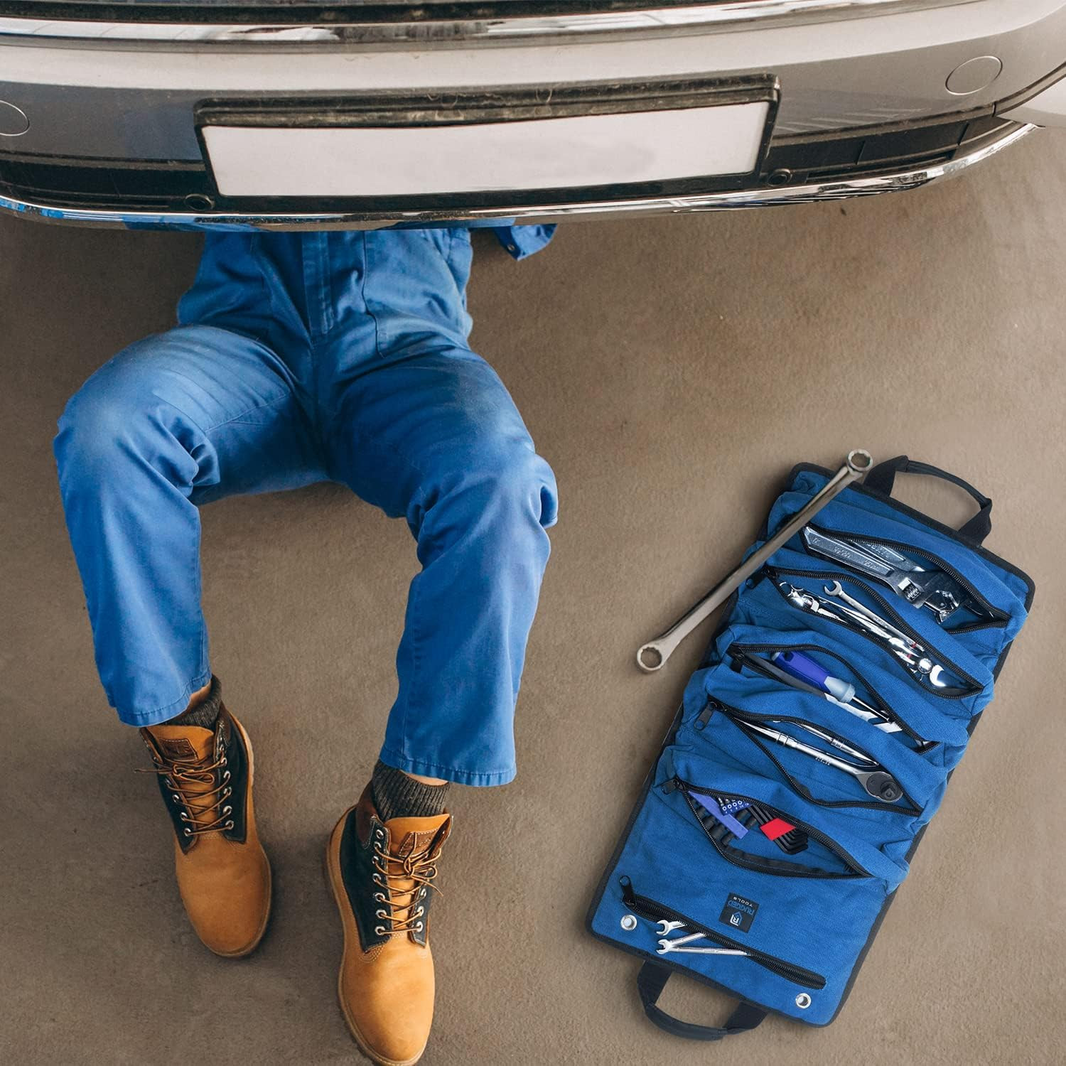 Titan Deluxe Tool Roll