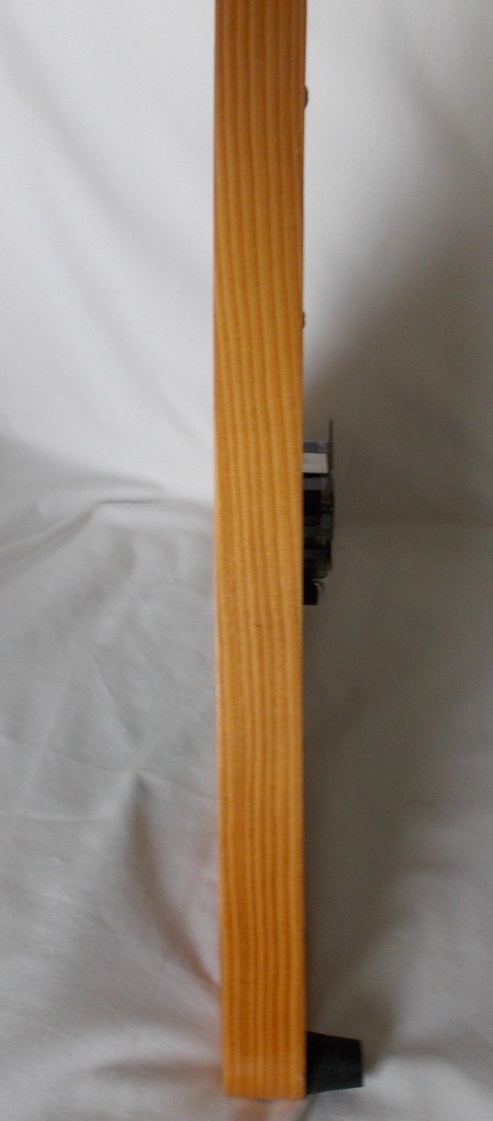 VINTAGE POOL BALL WALL CLOCK