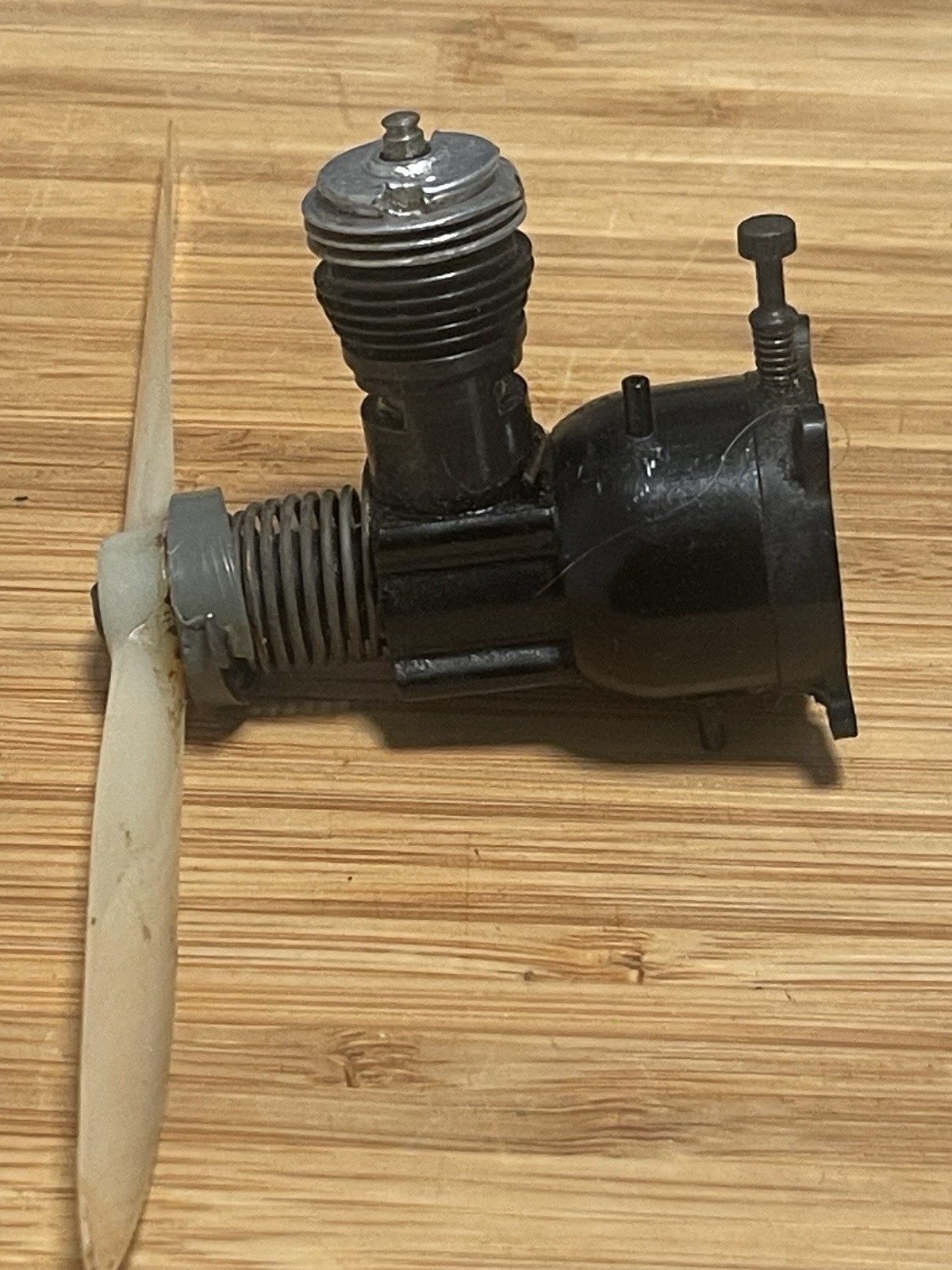 Cox .049 Black Widow Nitro Engine/ Tether Car/ Attack Cobra