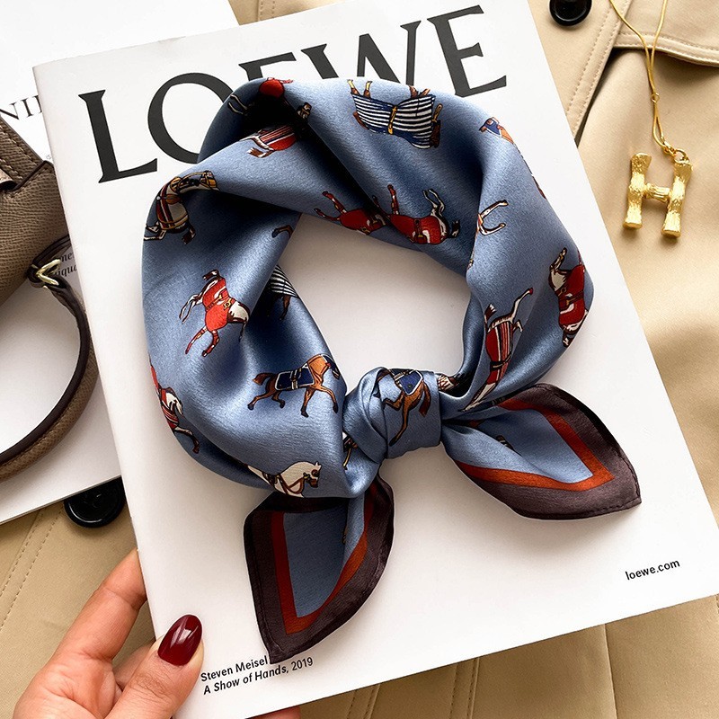 100% Silk Small Scarf Women Neckerchief Bandana Fashion Champagne Horse 53*53cm