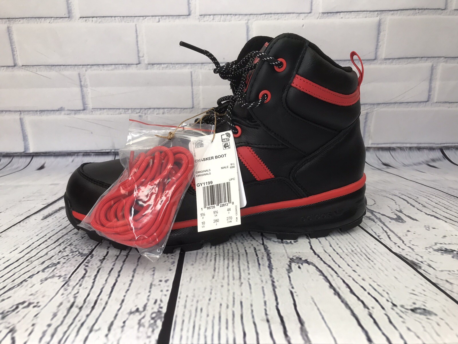 Adidas Chasker Boot Black Red Leather Mens Size 10.5 & 10 Boots GY1199