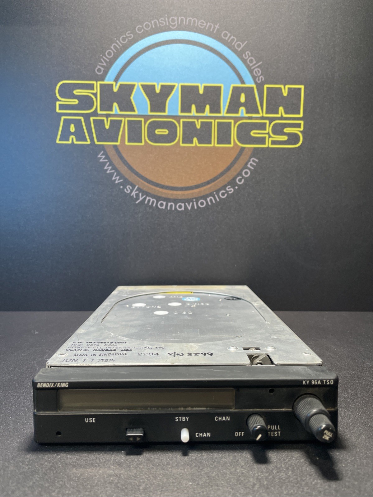 King KY96A VHF COMM Radio 28V 064-1052-70