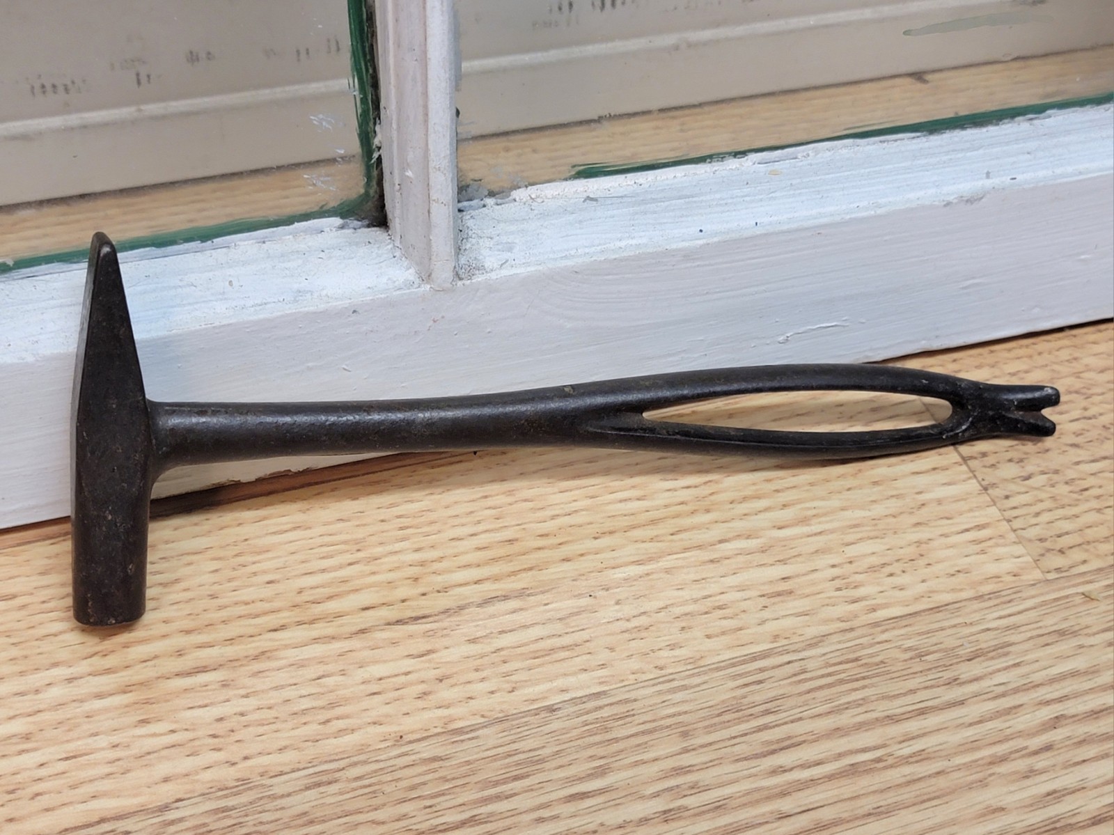 Vintage 8" All Cast Steel Upholstery Saddler Tack Hammer & Puller Hollow Handle