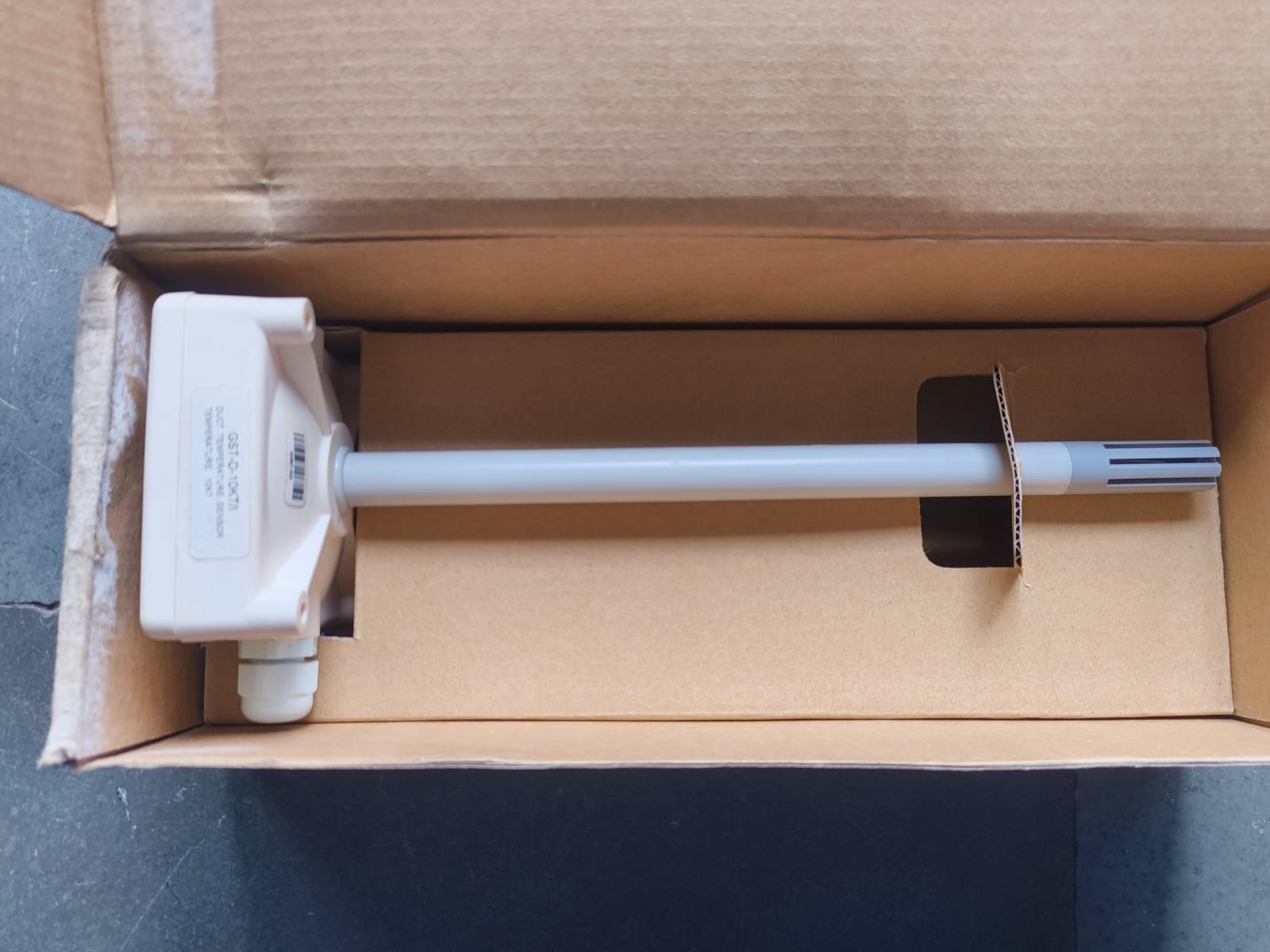 NEW GREENWELL GST-D-10KT/I DUCT TEMPERATURE SENSOR FREE FAST SHIPPING