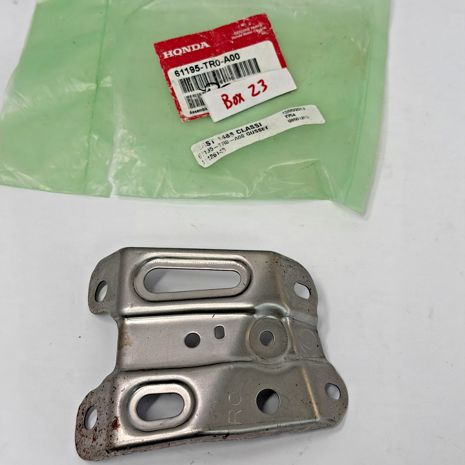 New 2012 - 2015 Honda Civic Left Upper Cowl Panel Reinforcement 61195TR0A00 OEM