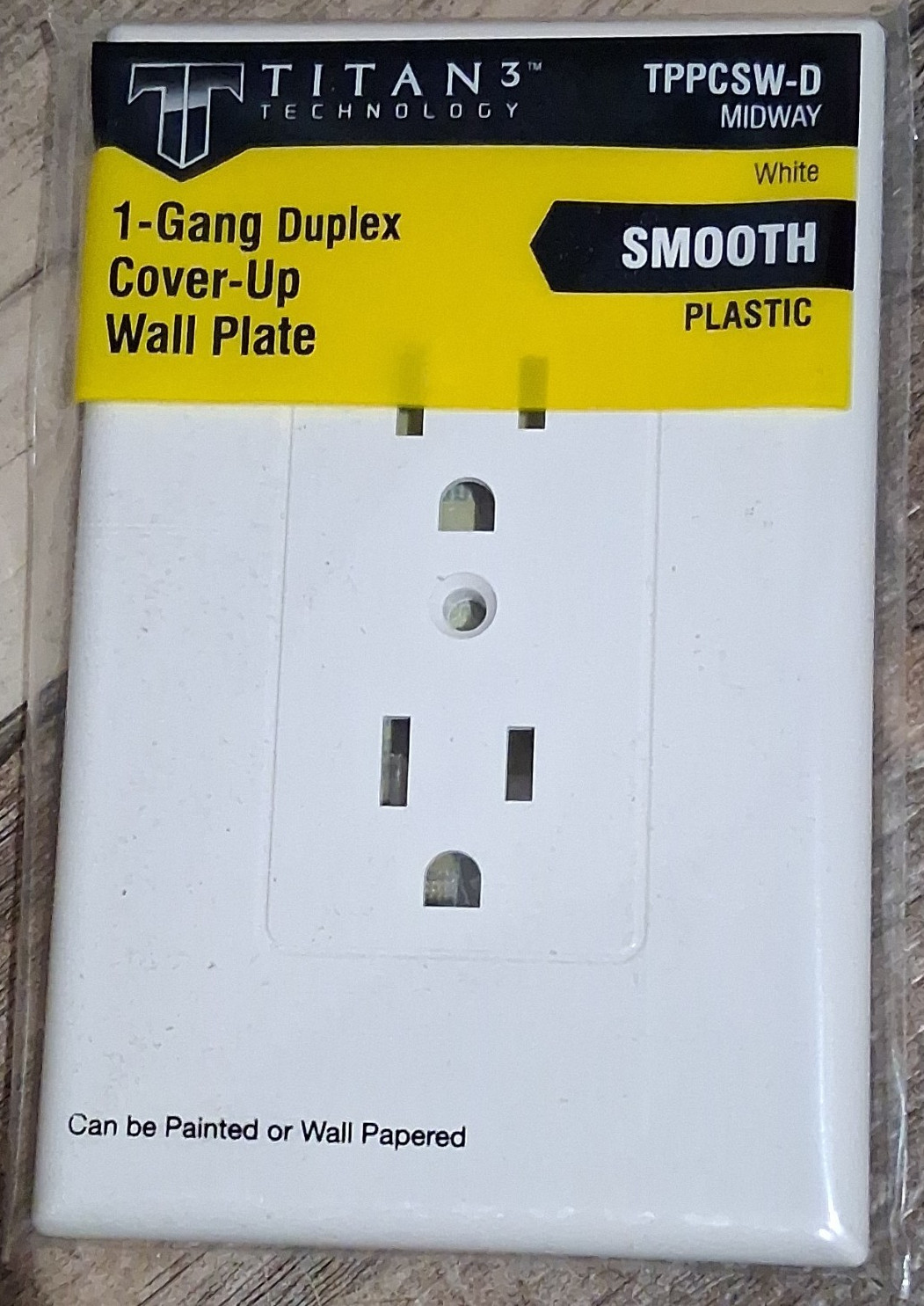 (14 Pack) Titan3 Technology TPPCSW-D 1-Gang Duplex Outlet Wall Plate White