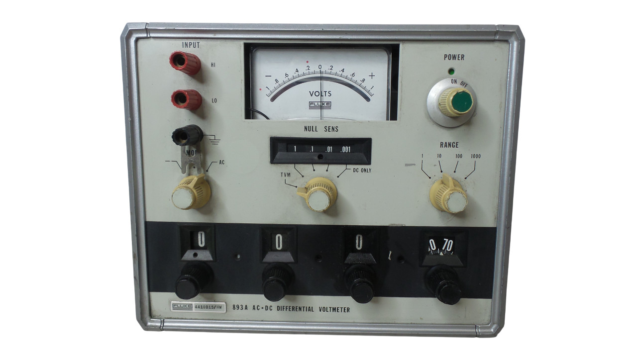 Fluke 893A AC-DC Differential Voltmeter - Free Shipping