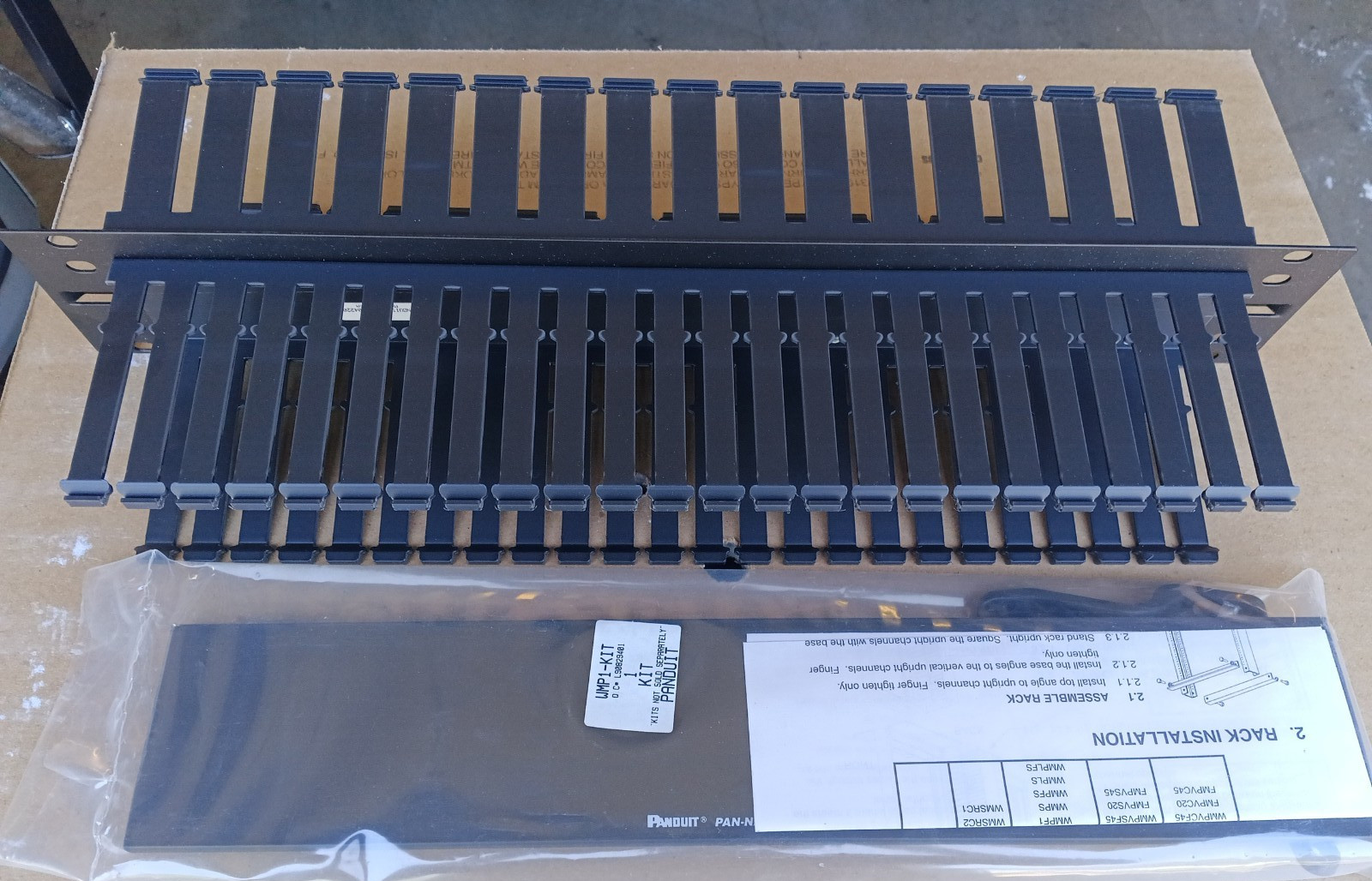 New Panduit Patchlink WMP1E Horizontal Cable Manager 19" Front & Rear 2RU