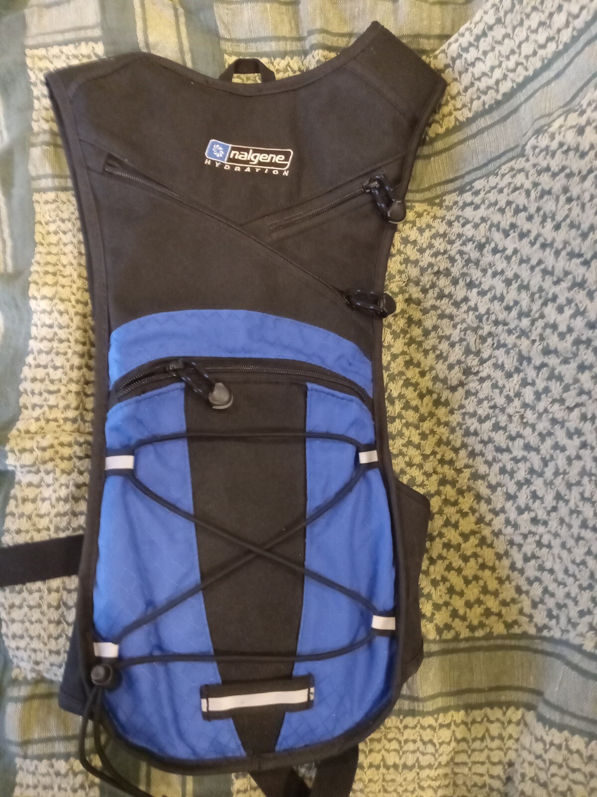 NALGENE  2 LITER HYDRATION PACK - BLUE - HIKING/MTB/E-BIKE BACKPACK ONLY   U