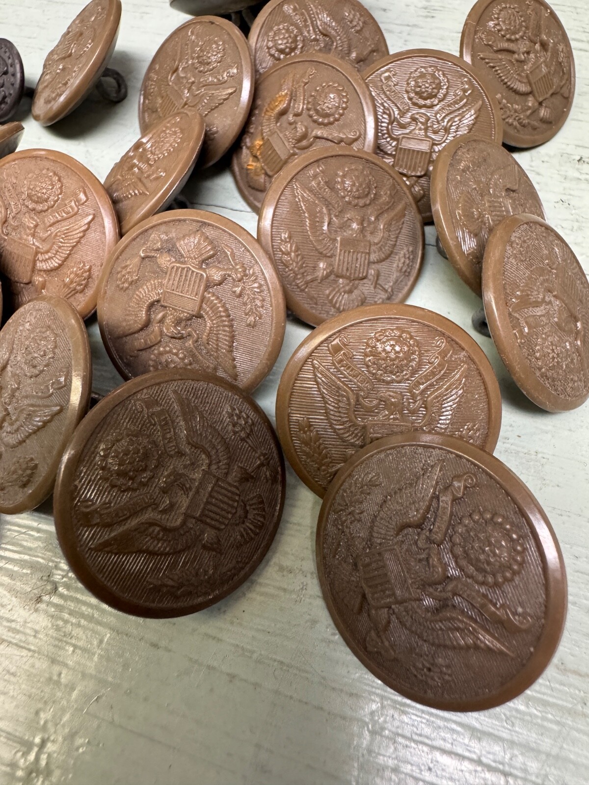 24 Military Buttons