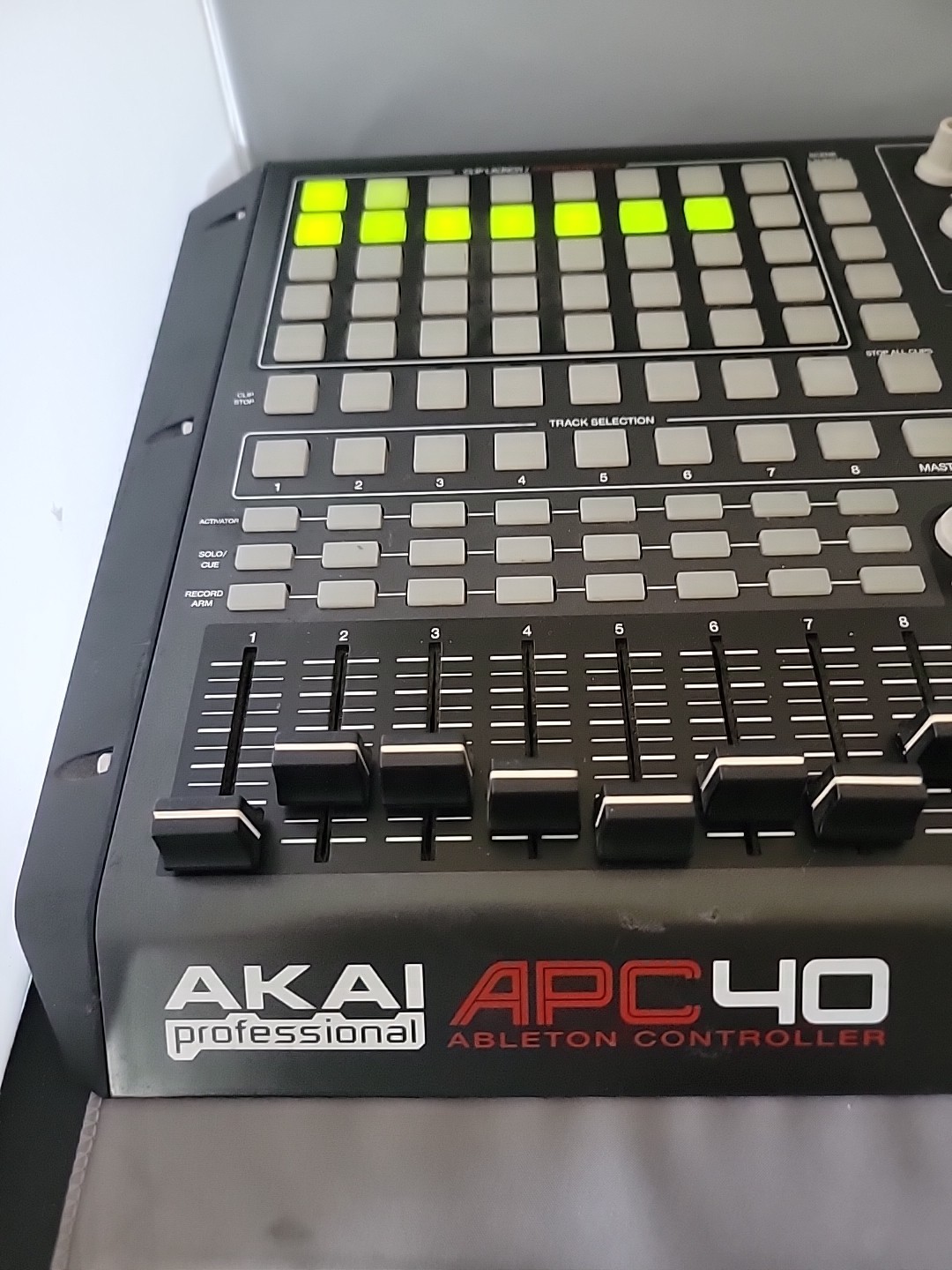 Akai APC40MKI USB Audio Interface MIDI Controller