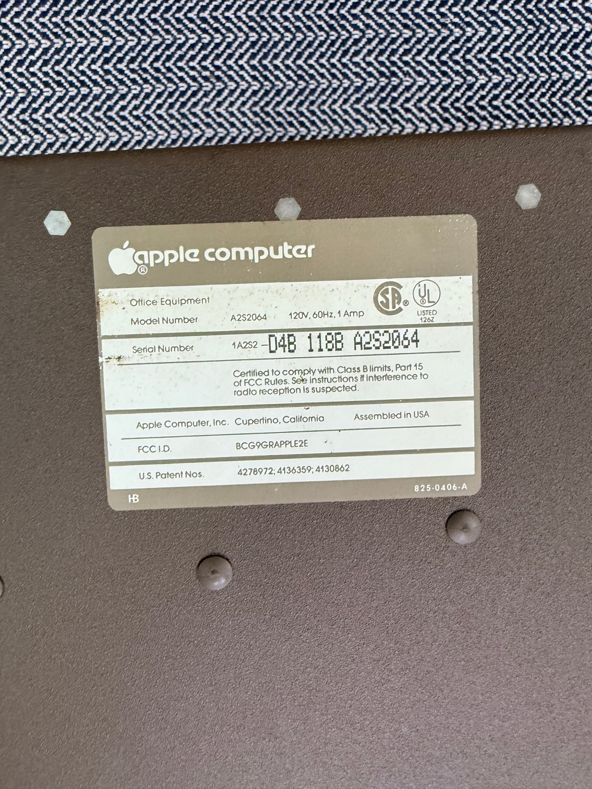 Apple IIe Enhanced Computer 128K(A2S2064) • Apple DuoDisk (A9M0108) • Working