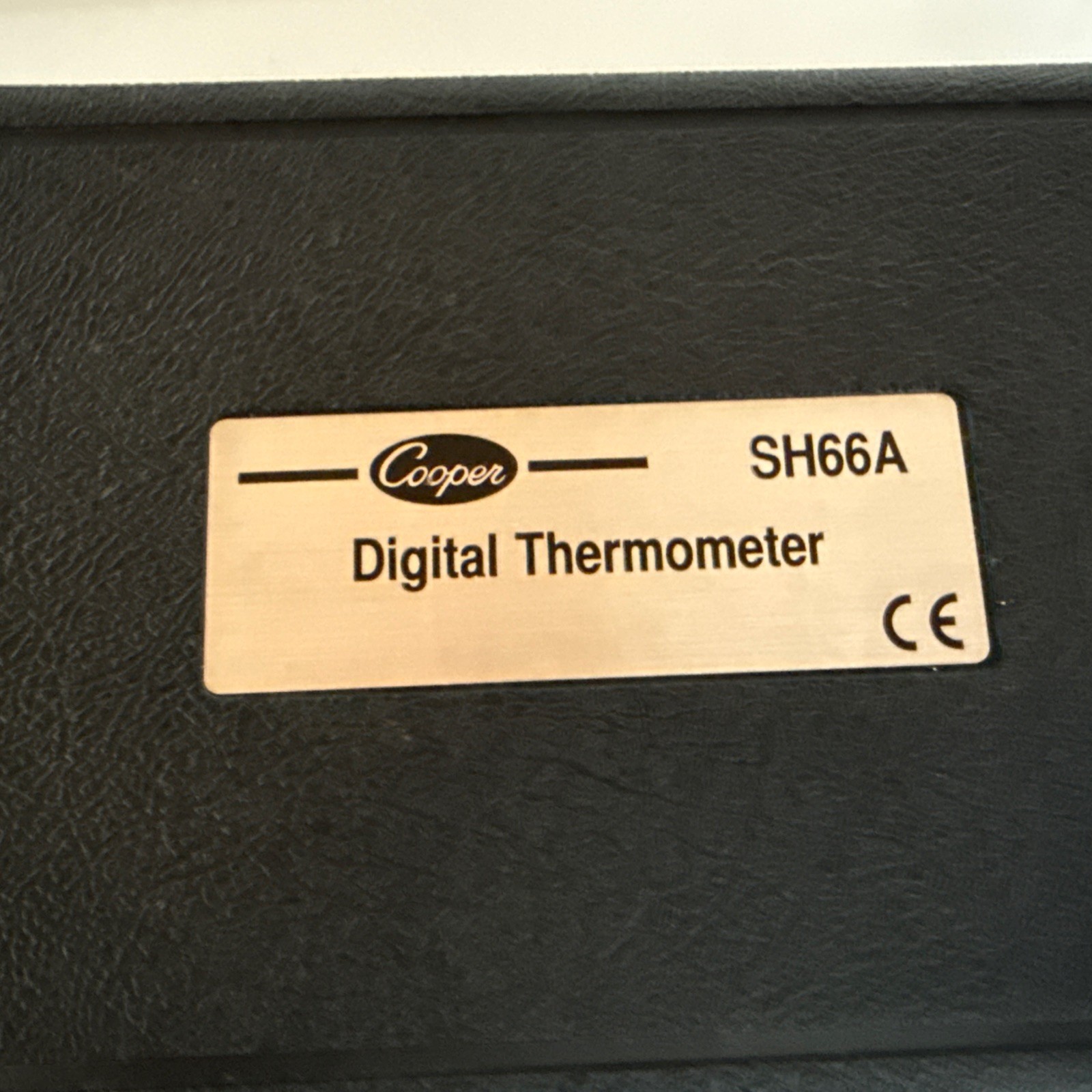 Cooper SH66A Digital Thermometer Used READ