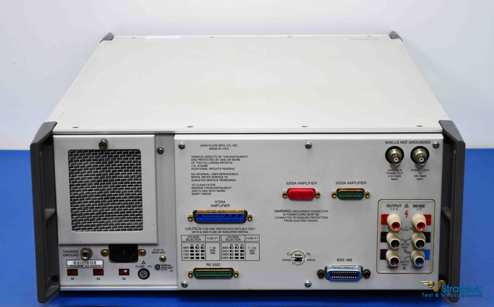Fluke 5700A Multifunction Calibrator NIST Calibrated