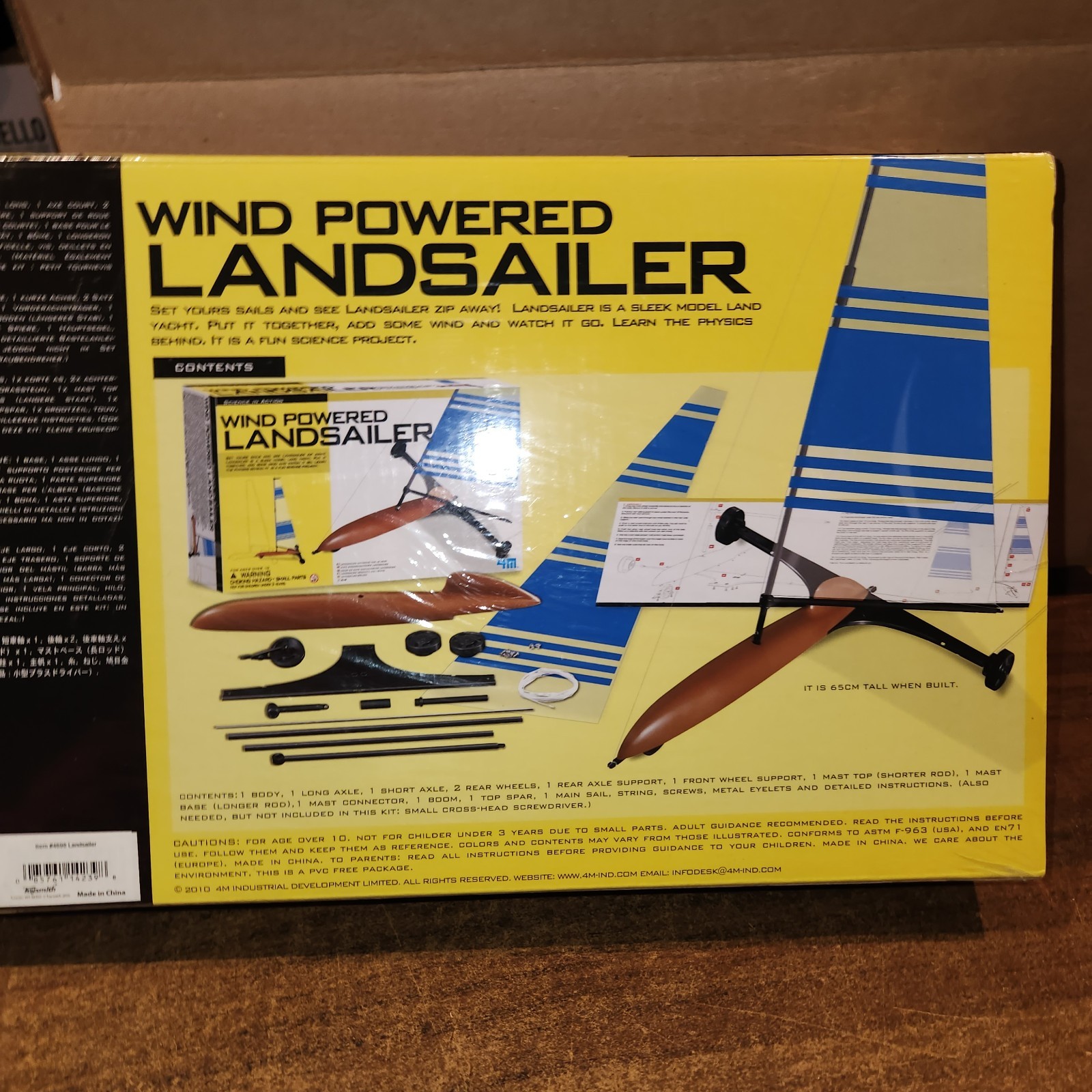 TOYSMITH 4M Wind Powered Landsailer Kit NEW Sealed Box