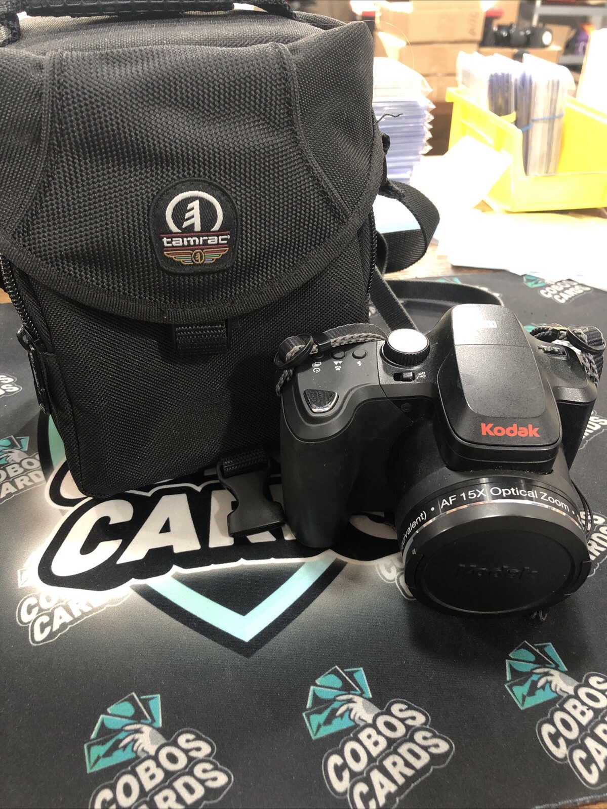 Kodak AF15x Digital Camera With Tamrac Bag