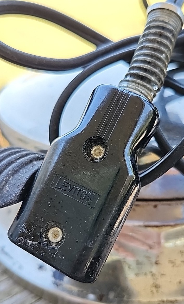 Electrical Cord Chicago Electric Mfg Handy Hot Waffle Maker