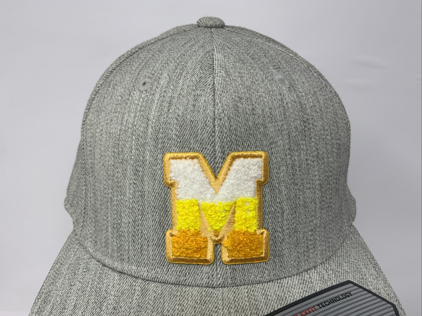 One Ten 110 Flexfit Tech Adjustable Golf Baseball Cap Hat Grey M Michigan