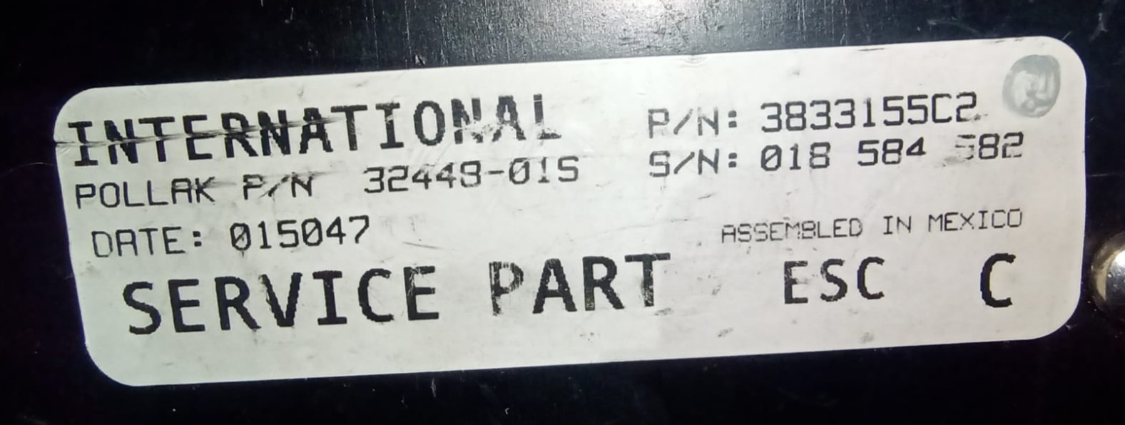 International 3833155C2 Control 018584582