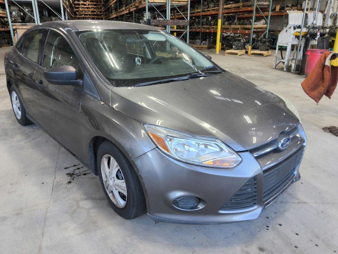 FOCUS     2014 Battery Tray 685699