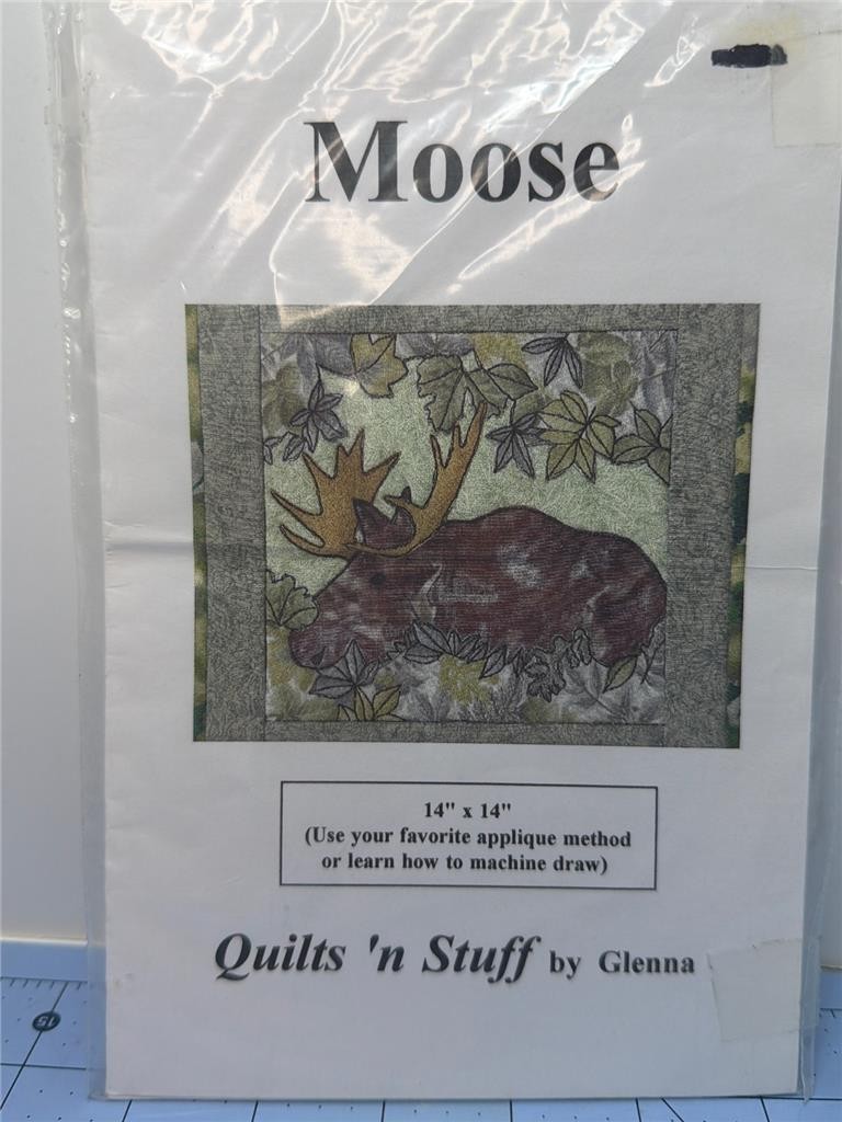 QUILTS 'N STUFF By Glenna, Quilt Pattern - 14" x 14 - MOOSE