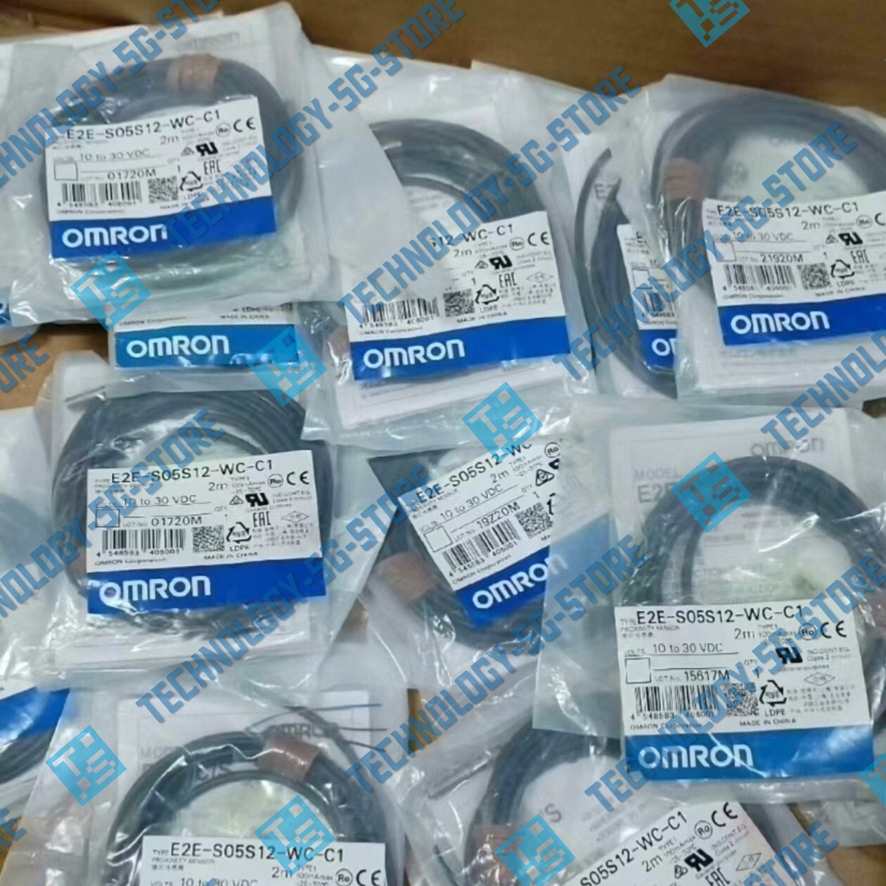 New Omron E2E-S05S12-WC-C1 Proximity Switch