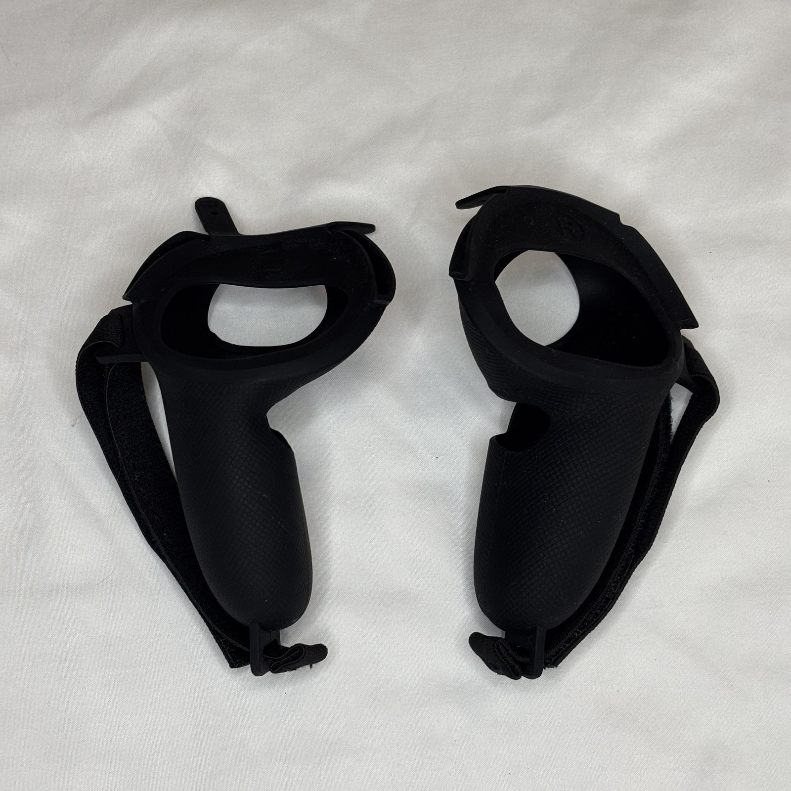 Silicone Grip Kit for Meta Quest 2 Controllers - Black