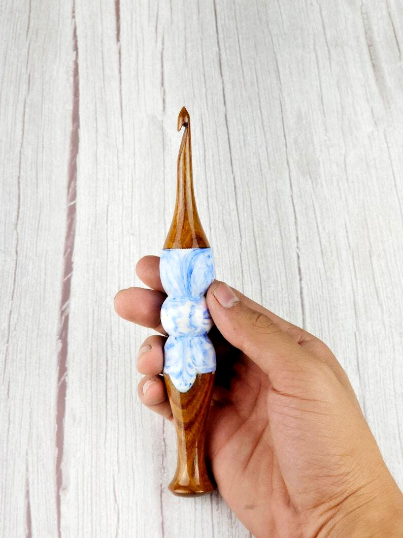 Designer  Resin and Rosewood Crafted Crochet Ergonomic Hook, Crochet Hooks