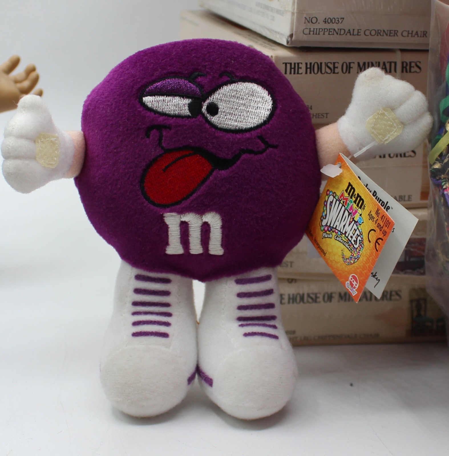 VINTAGE 1998 M&M's MINIS SWARMEES PESKY PURPLE PLUSH WITH TAG