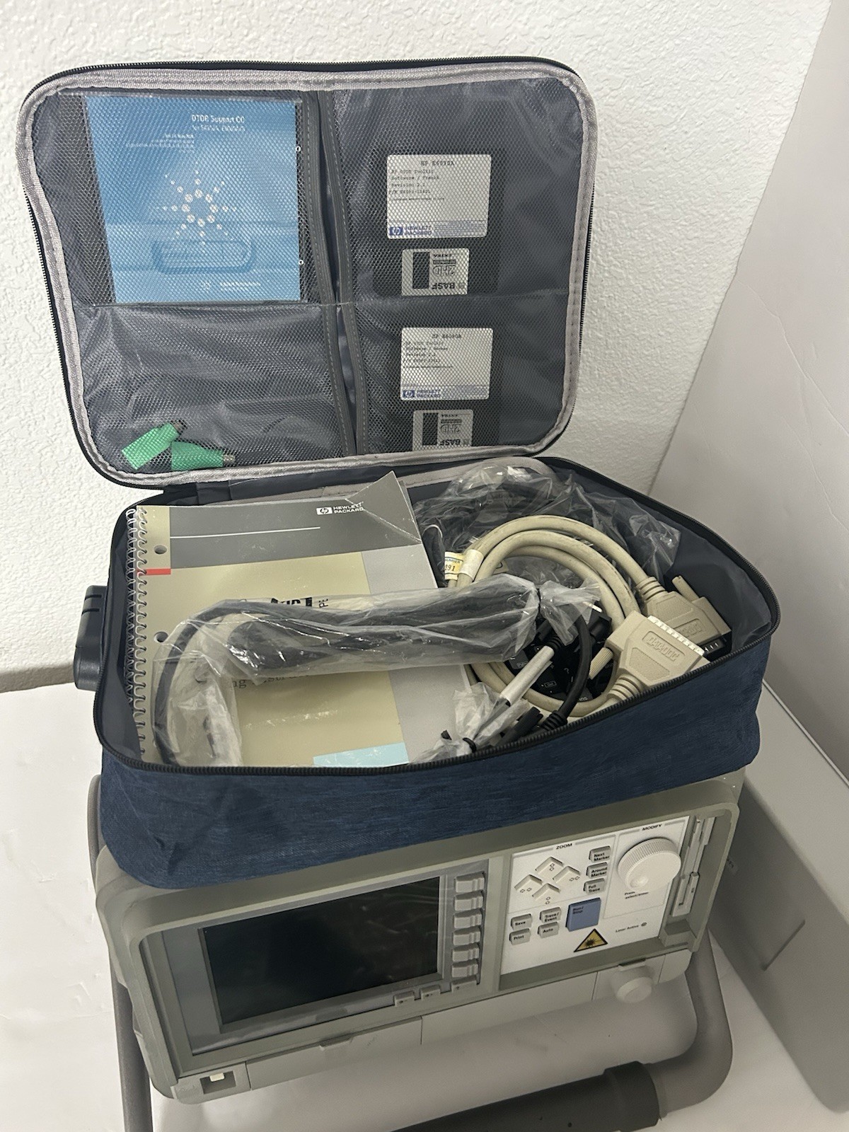 HP Agilent 8147 OTDR /E4310A/ E4324A, Optical Time Domain Reflector, accessories