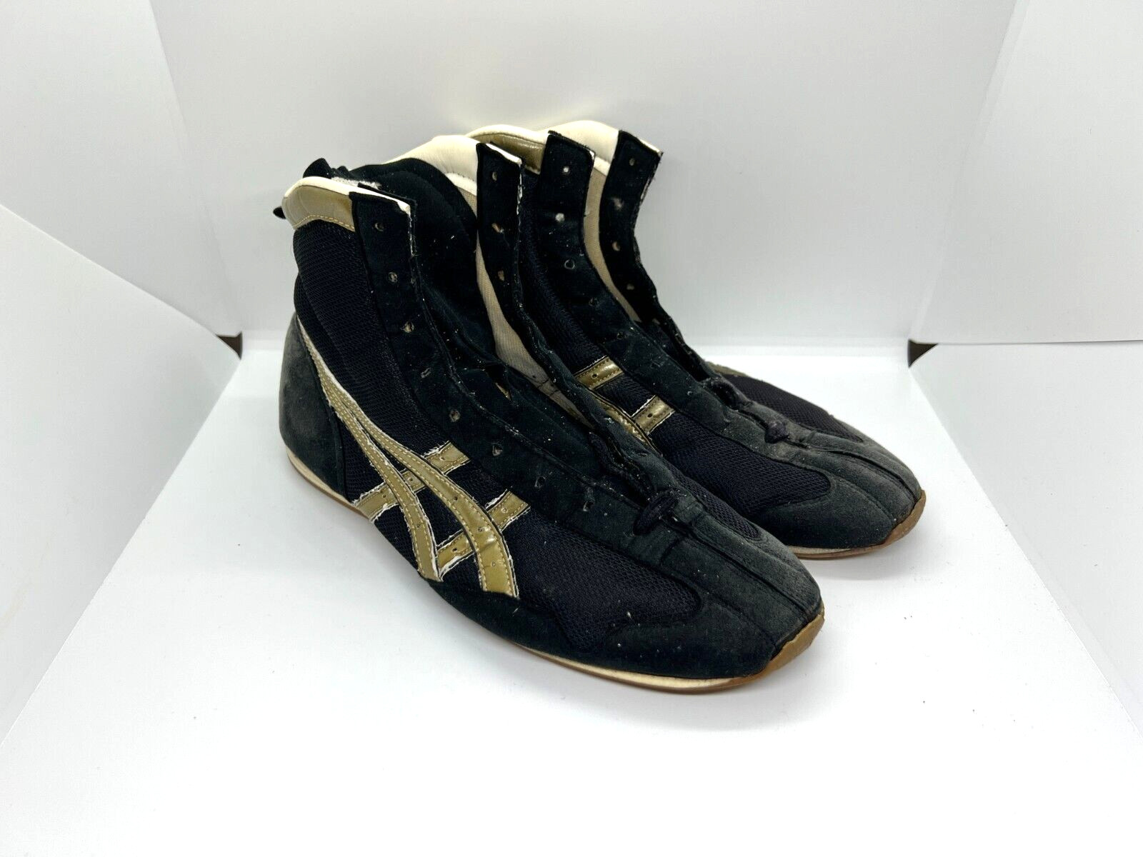 Asics Boxing Shoes TBX950 Black Gold Line White Japan US9.5 ( 27.5 cm )  Used