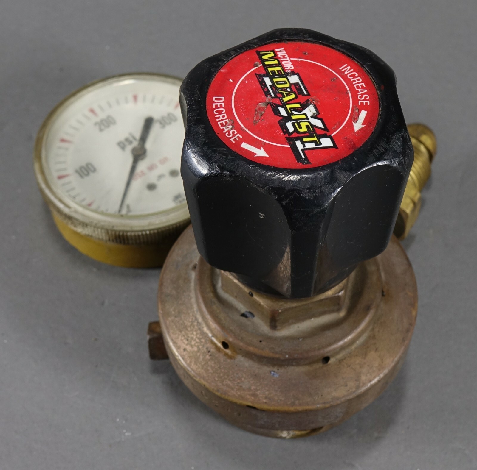 Medalist EXL Welding Regulator Gas Valve Model KH350-15-510