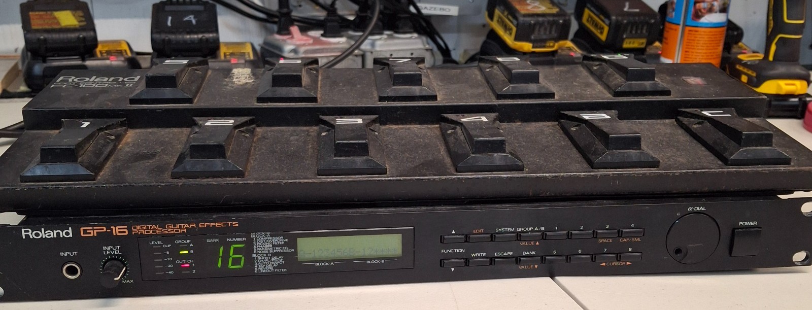 Roland GP-16 With 2 foot controller s