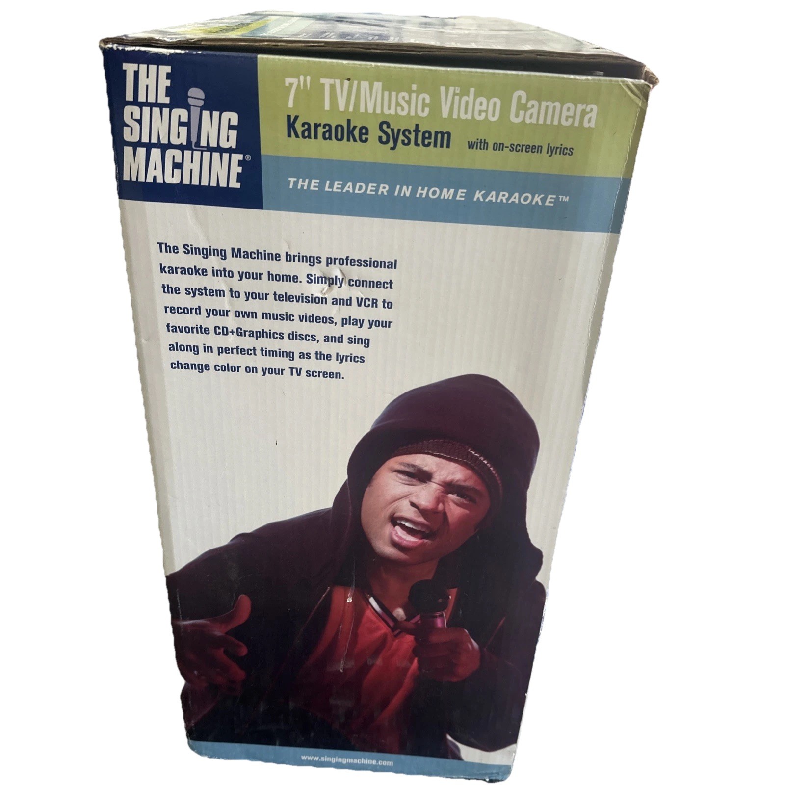The Singing Machine STVG513 CD Karaoke System CD + Graphics Machine