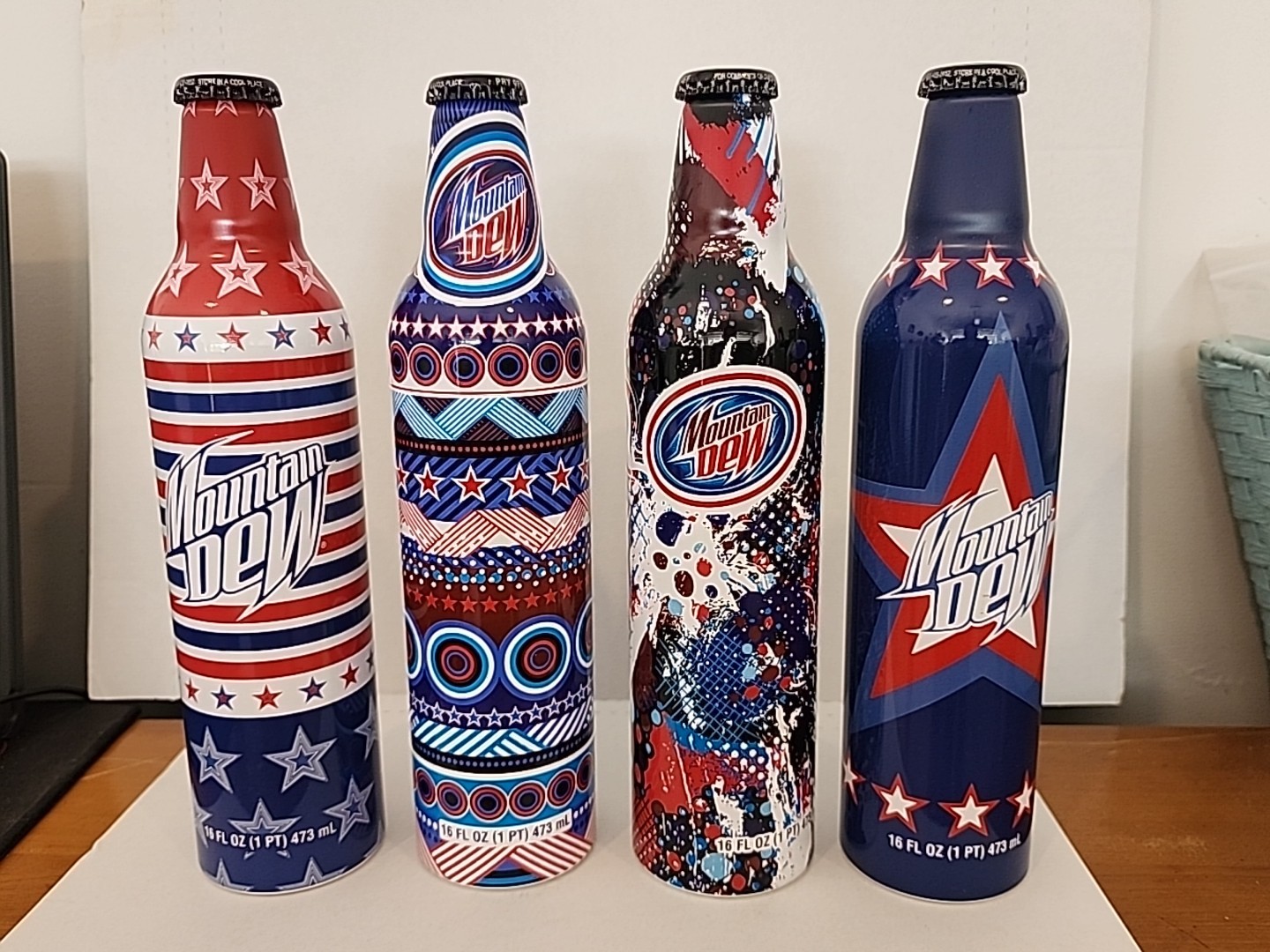 Series Of 4 Stars And Stripes 16oz Aluminum Green Label Art Mountain Dew Bottles