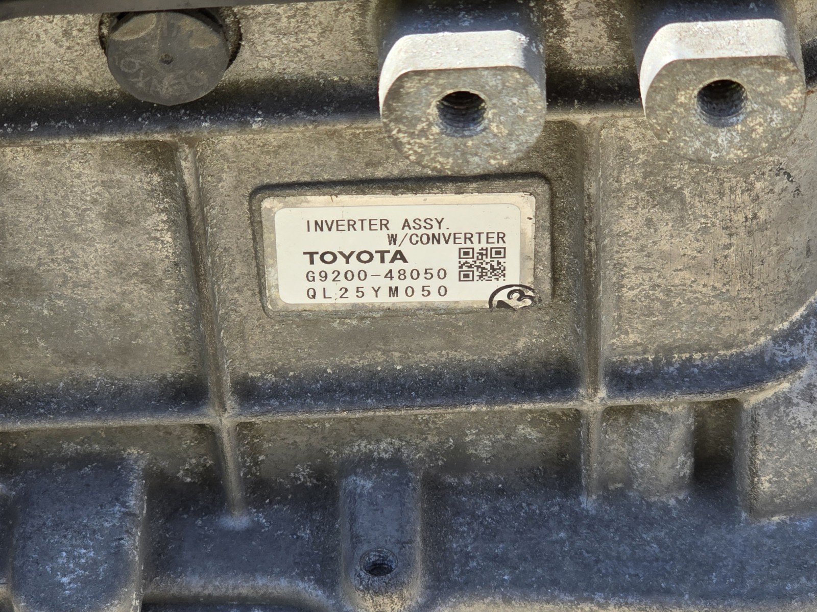 2008 - 2009 Toyota Highlander AWD HYBRID DC Inverter / Converter G9200-48050