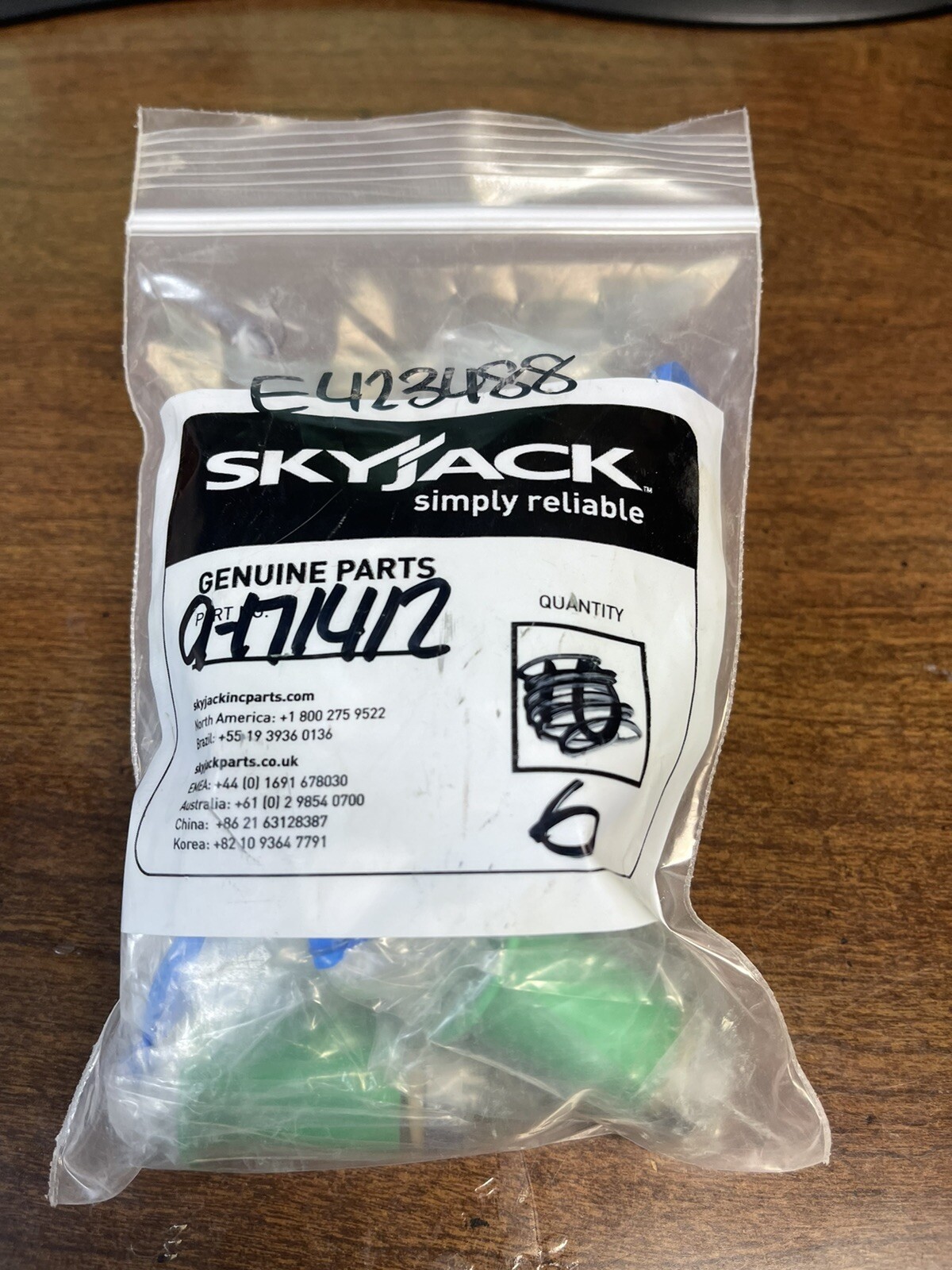 New Skyjack check valve 9-171412