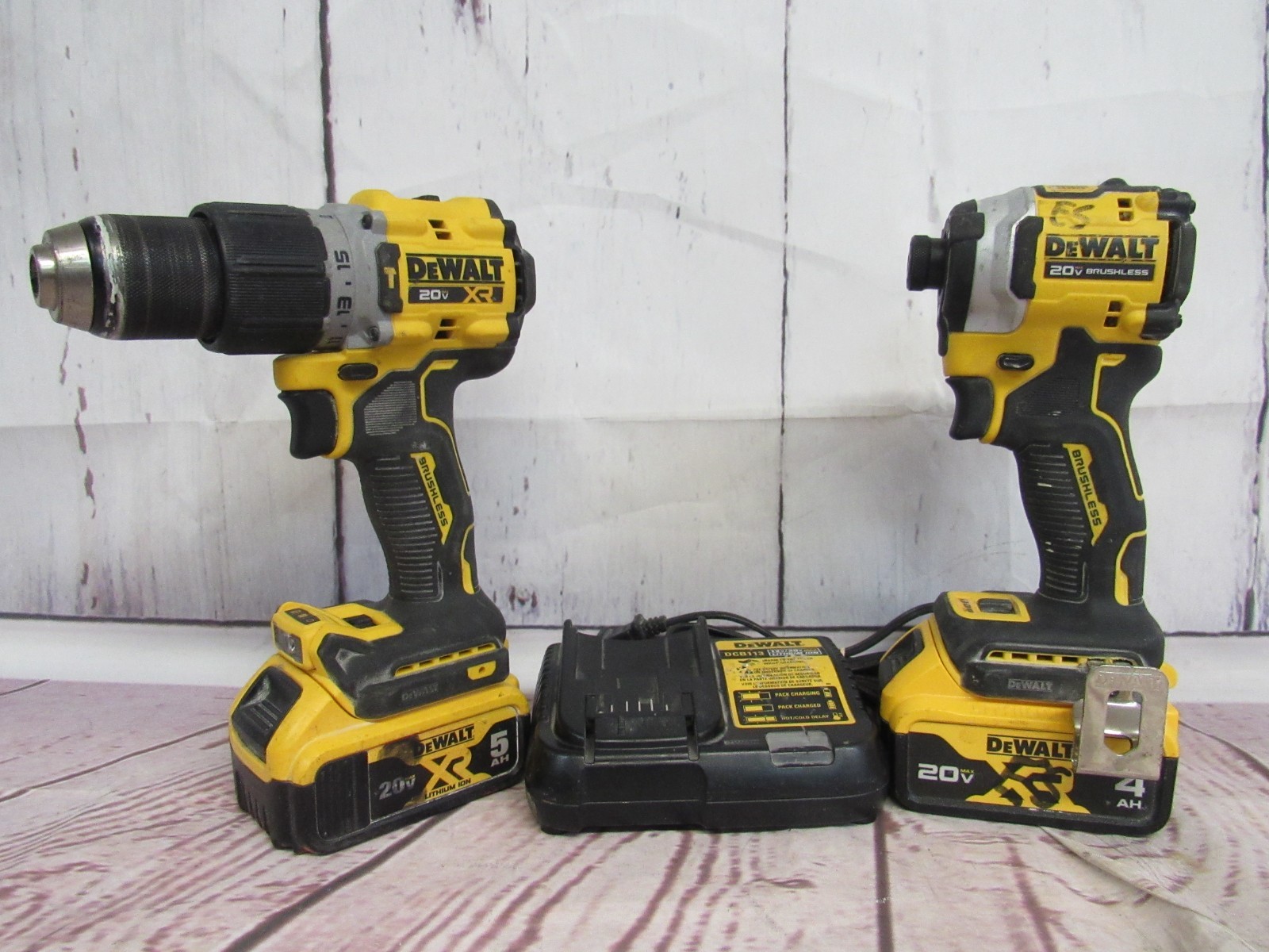 DeWalt 20V Max XR Brushless 2-Tool Combo Kit DCD805 & DCF850 w/Battery & Charger
