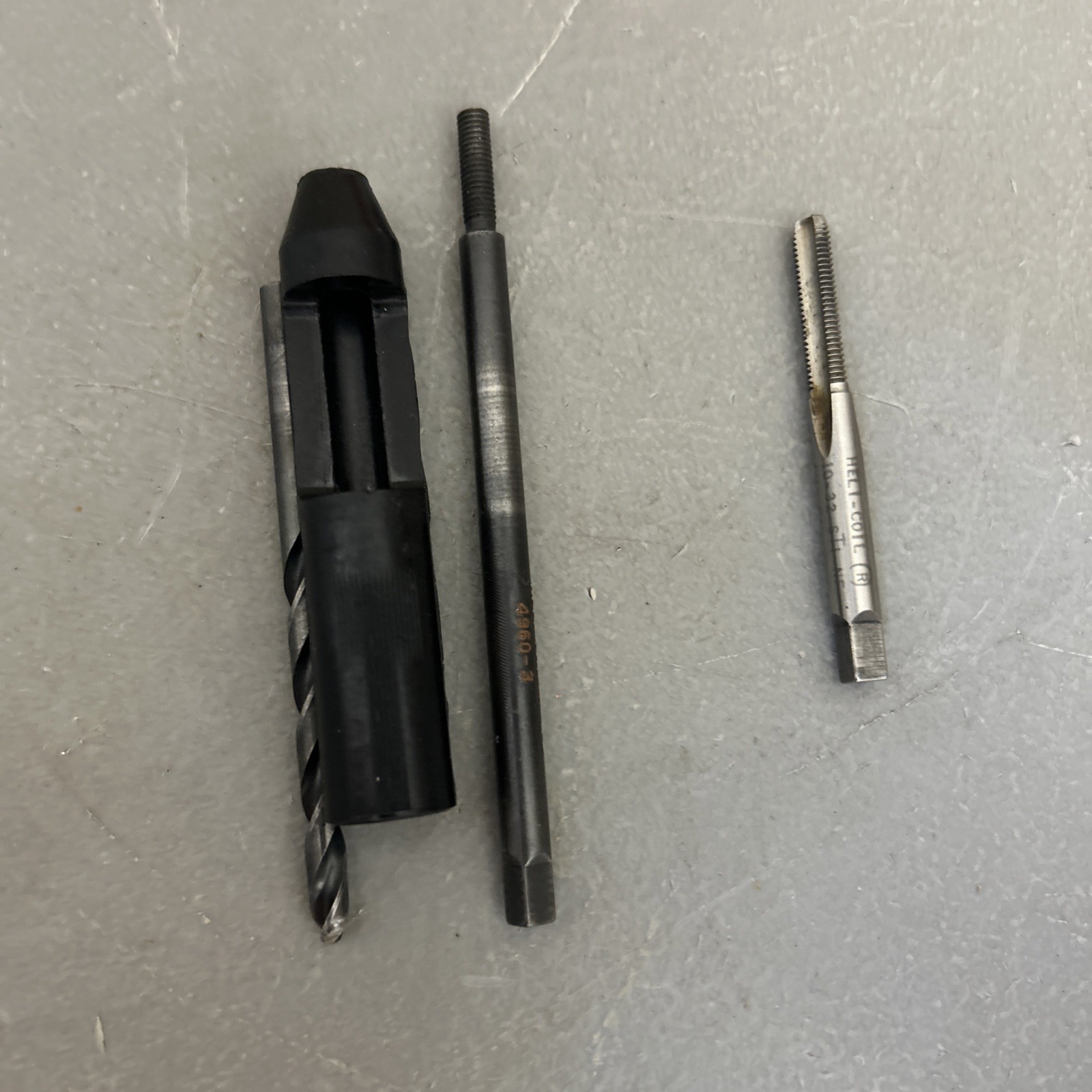 HeliCoil Thread Repair Kit 4952-3 Partial kit with Thread inserts 1.5D About 30