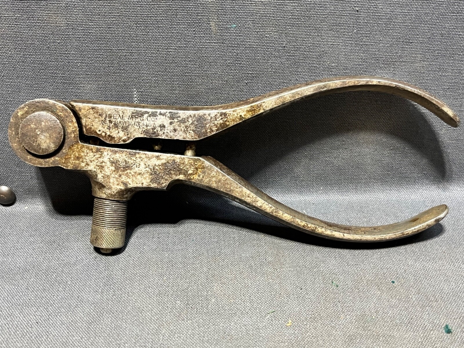 Ideal MFG Company, Vintage Reloading Tool, 25-20 Caliber