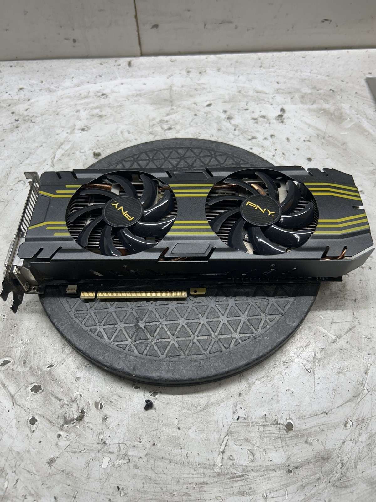 PNY GeForce GTX 770 K2GTX77N3H4GJ