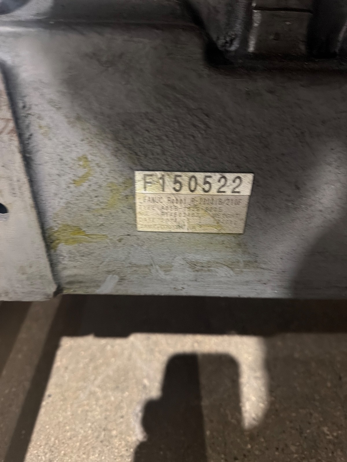 FANUC R‑2000iB/210F Complete w/ R‑30iB Controller USED