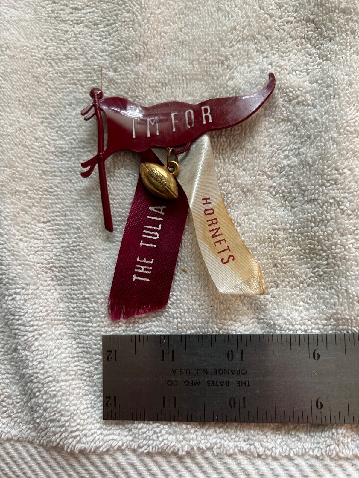 Vintage Football Pin I'm For Tulia Hornets