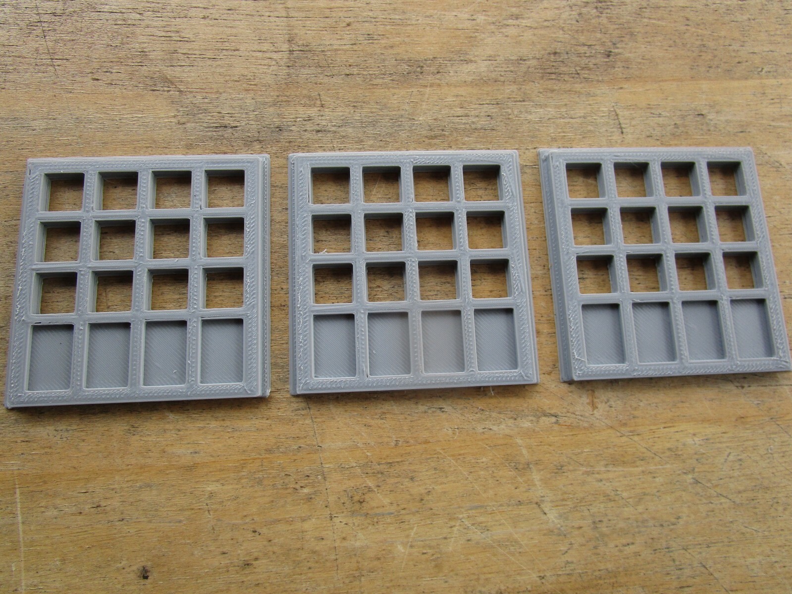 (3) " O "  SCALE   GARAGE  BAY  DOORS    L@@K   3D  PRINTED  1/48  1:48