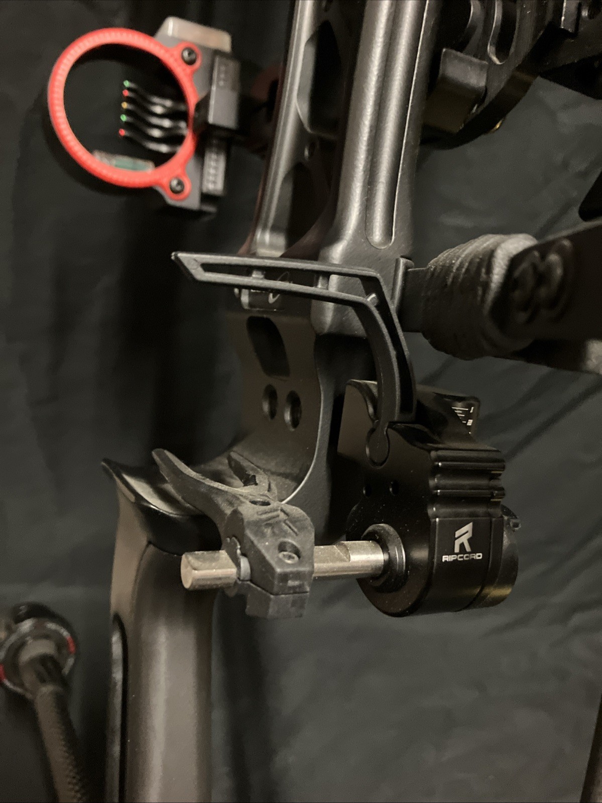 Bowtech Solution LS RH 60# Black With Package