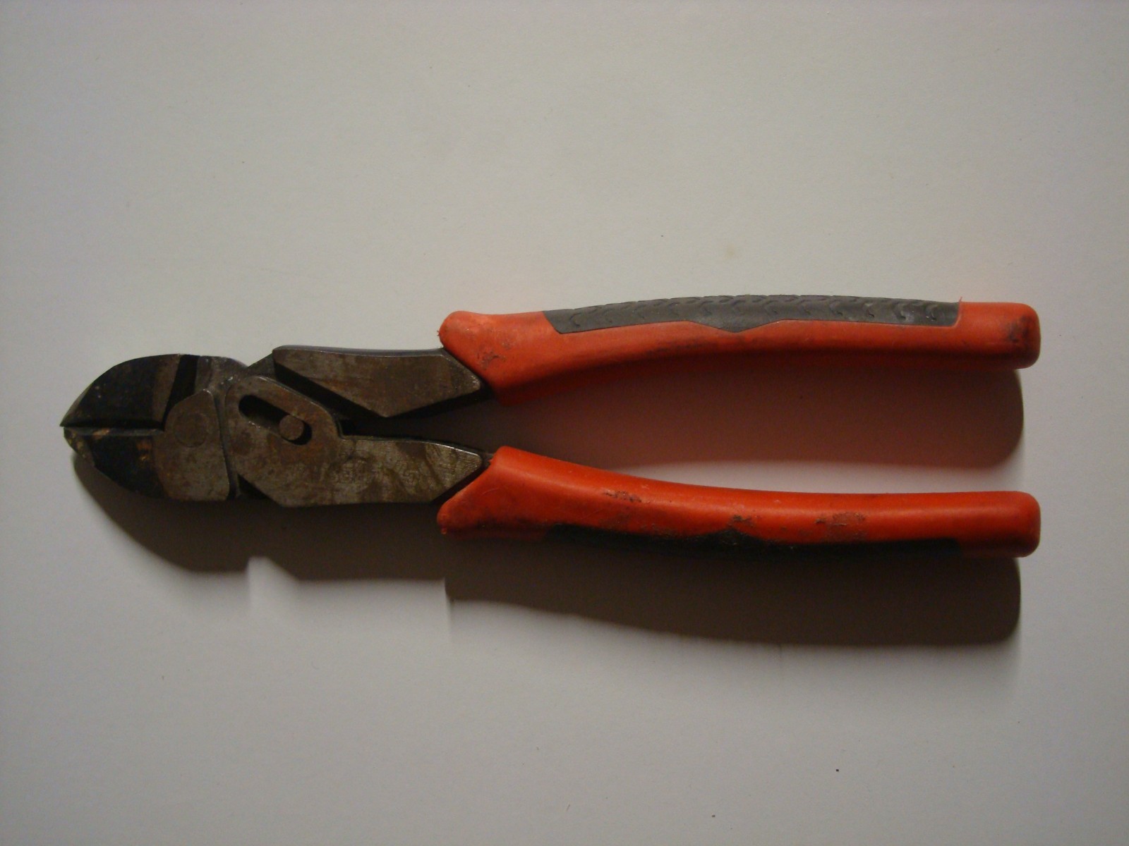 Crescent Pivot Pro 8in. Compound Action Diagonal Cutting Pliers